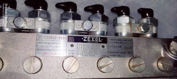 Zexel Injection Pump. Crafted with precision engineering, this injection pump is the ultimate solution for diesel engine functionality.